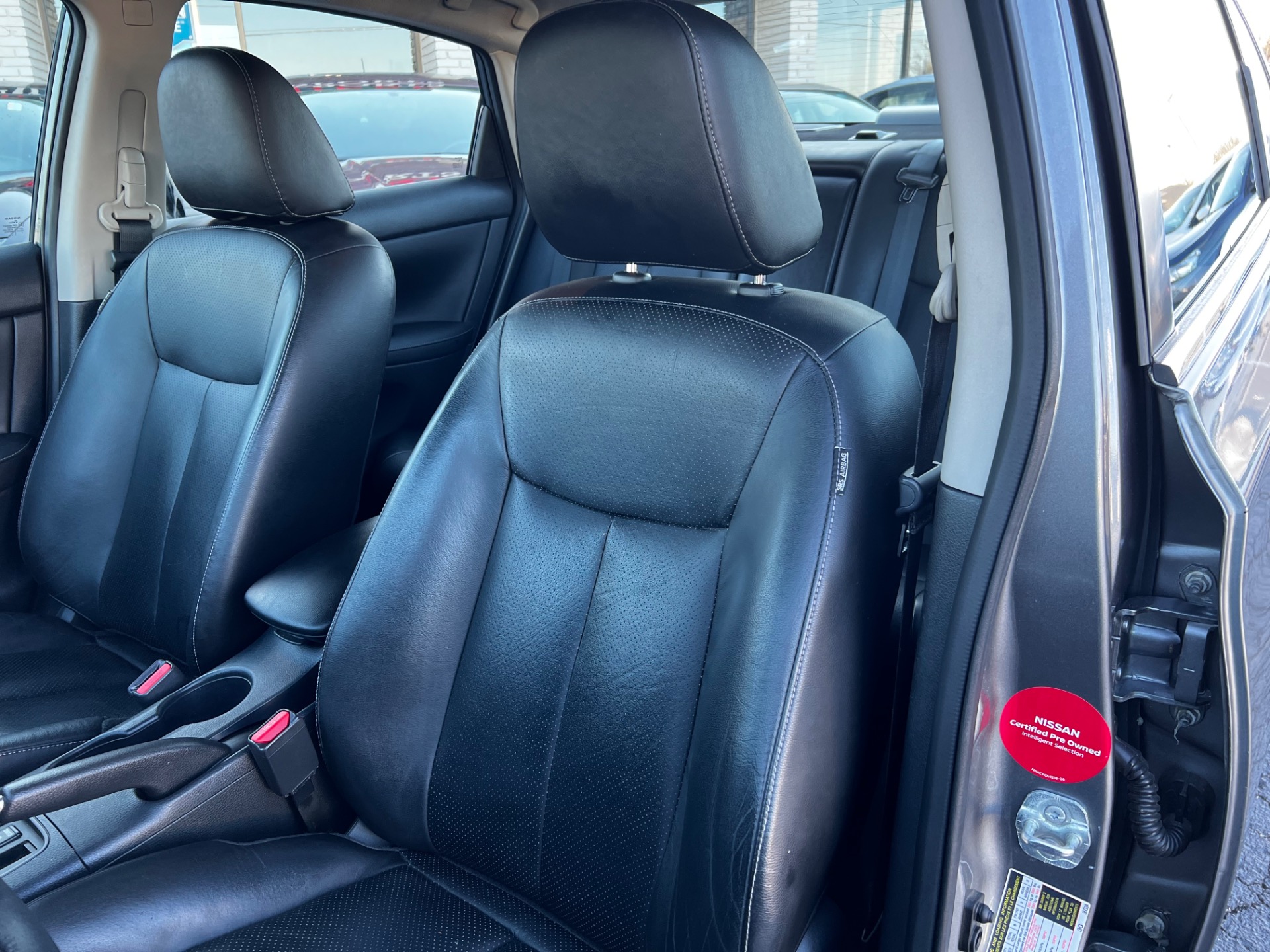 Nissan Sentra Leather Kit