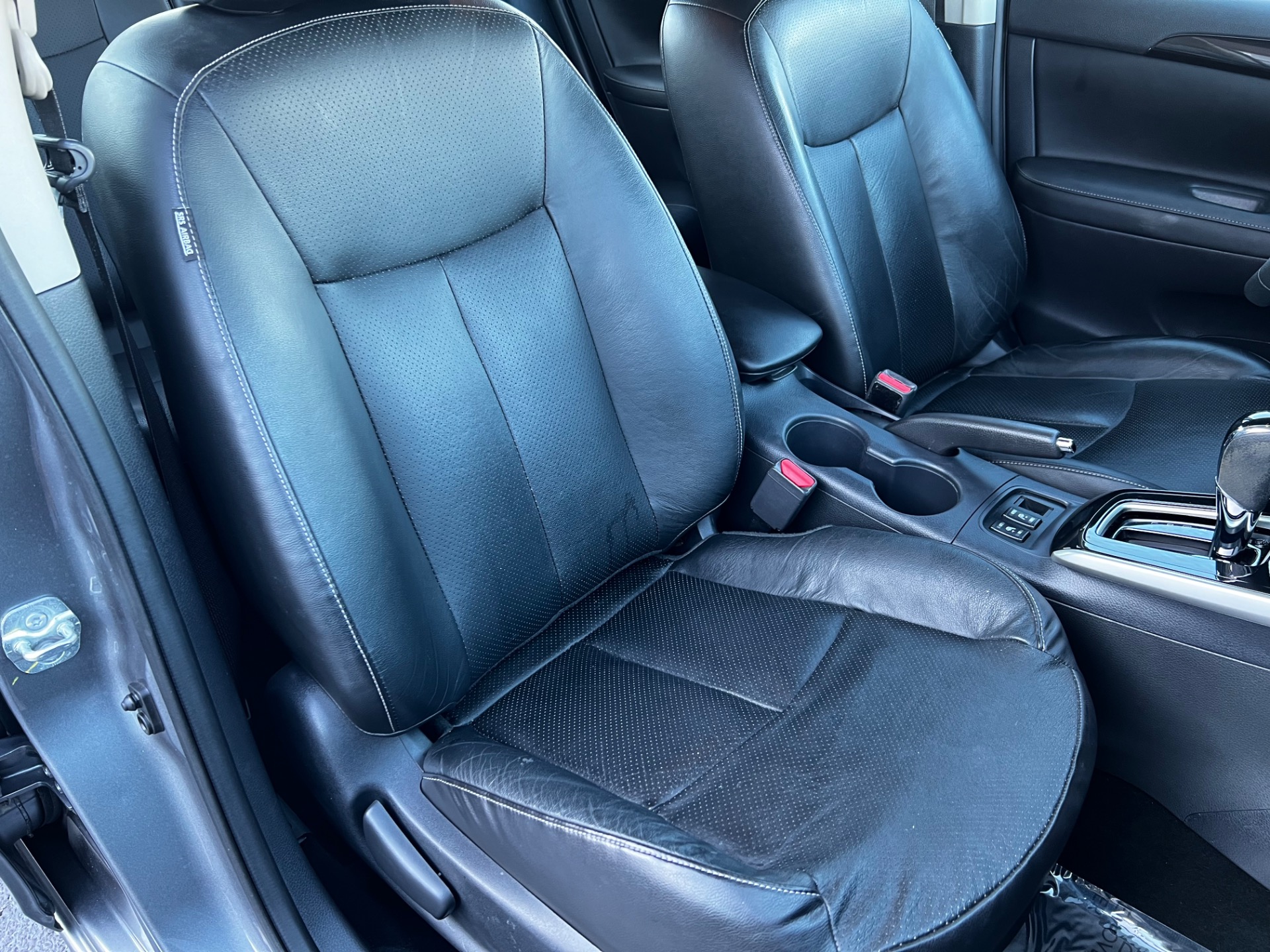 Nissan Sentra Leather Kit