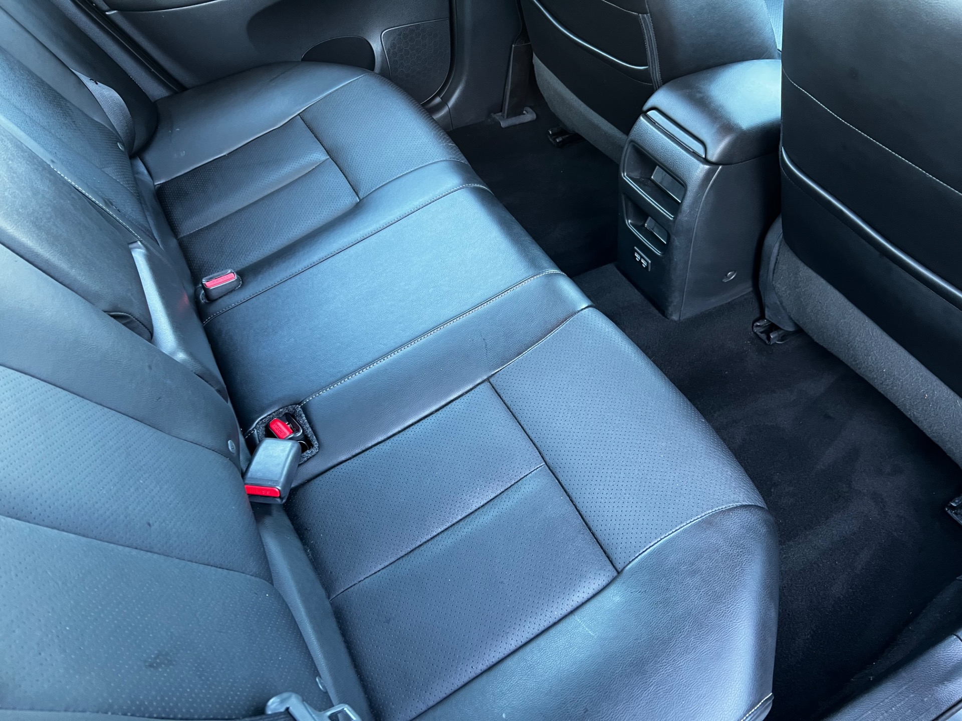 Nissan Sentra Leather Kit